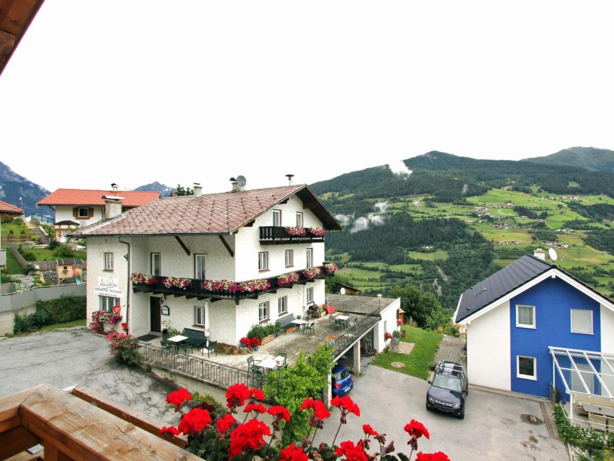 Modern Apartment In Hochgallmigg With Balcony מראה חיצוני תמונה