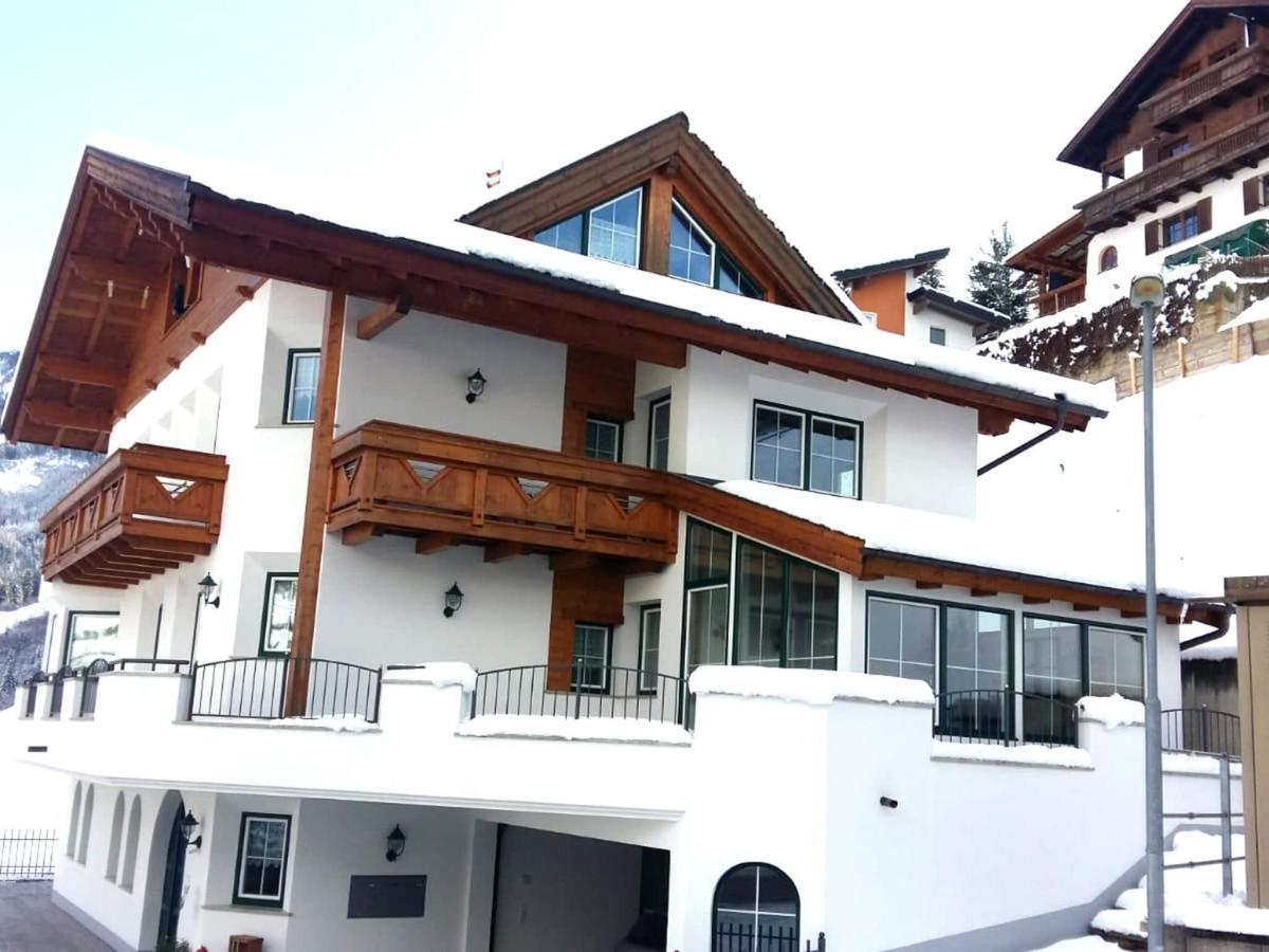 Modern Apartment In Hochgallmigg With Balcony מראה חיצוני תמונה